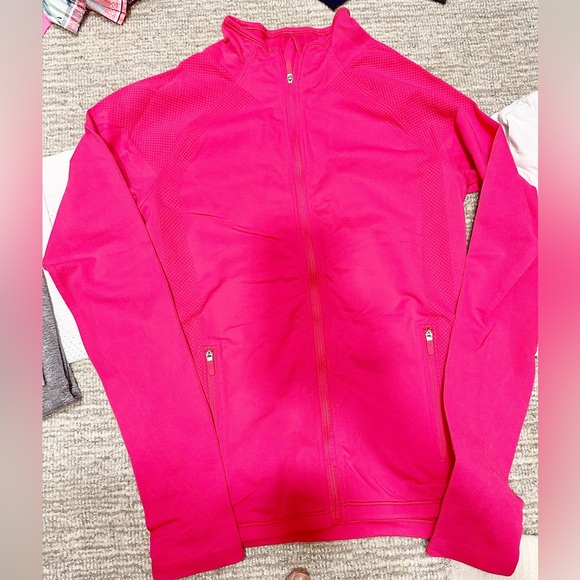 Lululemon Bundle - Picture 2 of 2